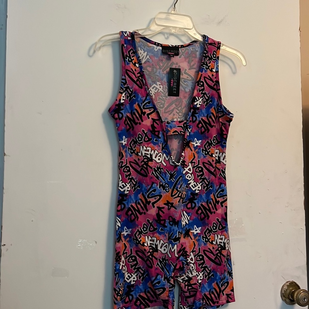 Discreet brand Woman’s romper